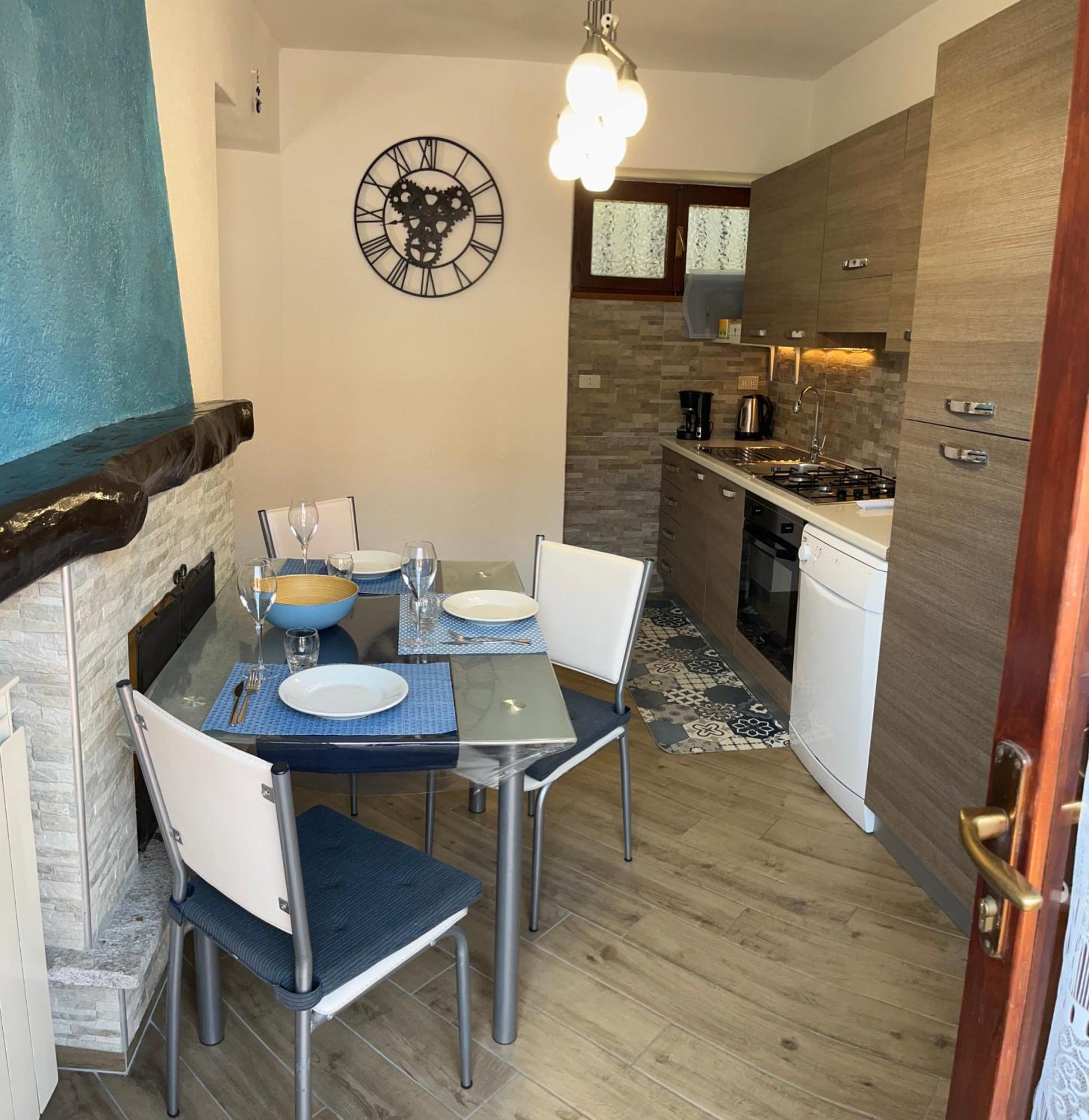 Casa Briscida Διαμέρισμα Oggebio Εξωτερικό φωτογραφία