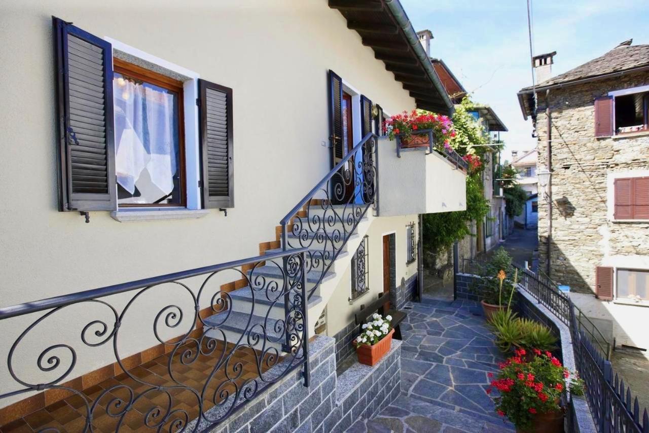 Casa Briscida Διαμέρισμα Oggebio Εξωτερικό φωτογραφία